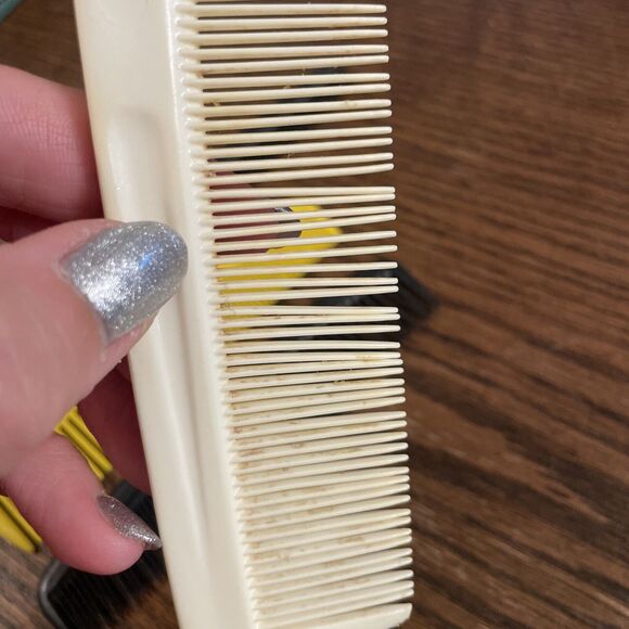 HAIR COMB LOT Vintage Retro Mod Pocket Unbreakable USA Yellow Black - Picture 4 of 4